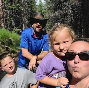 Meet your Posher, Lisa